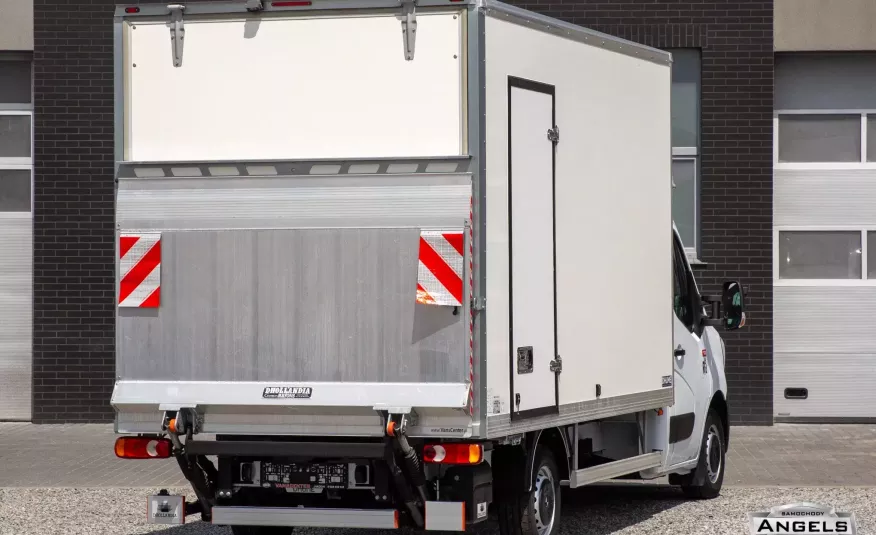 Renault Master NOWY MODEL 8 palet KONTENER + WINDA + BOCZNE DRZWI zdjęcie 