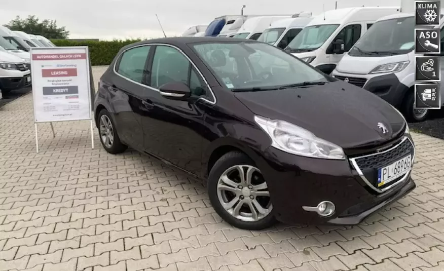 Peugeot 208 1.4 benz / 89 tys.km / KLIMA / TEMPOMAT / ZAREJESTROWANY zdjęcie 