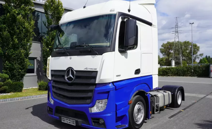 Mercedes Actros MP4 1851 Low Deck E6 StreamSpace / 9 sztuk zdjęcie 