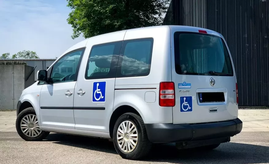 Volkswagen Caddy inwalida dla osób niepełnosprawnych zdjęcie 13