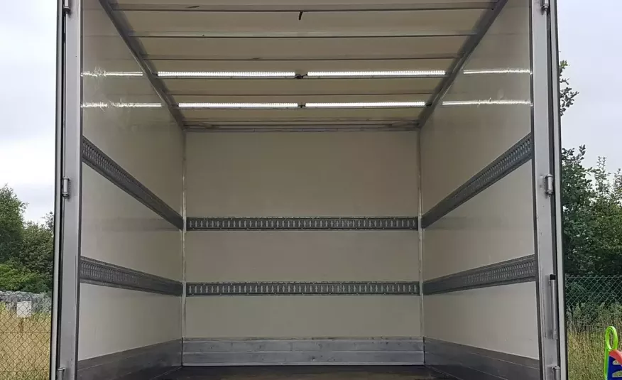 Iveco Daily KONTENER 8EP KLIMA 4.14x2.21x2.20 MANUAL KRAJOWY 35S13 DMC 3500 KG zdjęcie 16