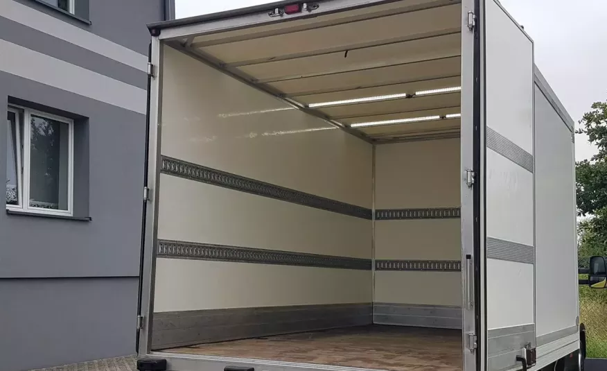 Iveco Daily KONTENER 8EP KLIMA 4.14x2.21x2.20 MANUAL KRAJOWY 35S13 DMC 3500 KG zdjęcie 17