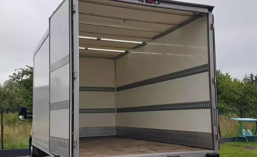 Iveco Daily KONTENER 8EP KLIMA 4.14x2.21x2.20 MANUAL KRAJOWY 35S13 DMC 3500 KG zdjęcie 18