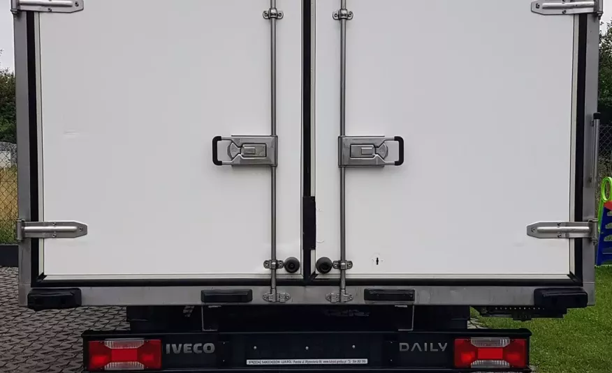 Iveco Daily KONTENER 8EP KLIMA 4.14x2.21x2.20 MANUAL KRAJOWY 35S13 DMC 3500 KG zdjęcie 27
