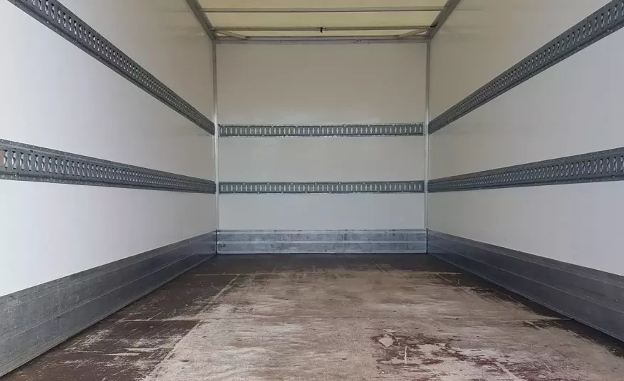 Iveco Daily WINDA KONTENER 8EP 4.14x2.22x2.20 KLIMA KRAJOWY DMC 3500 KG 35-120 zdjęcie 6