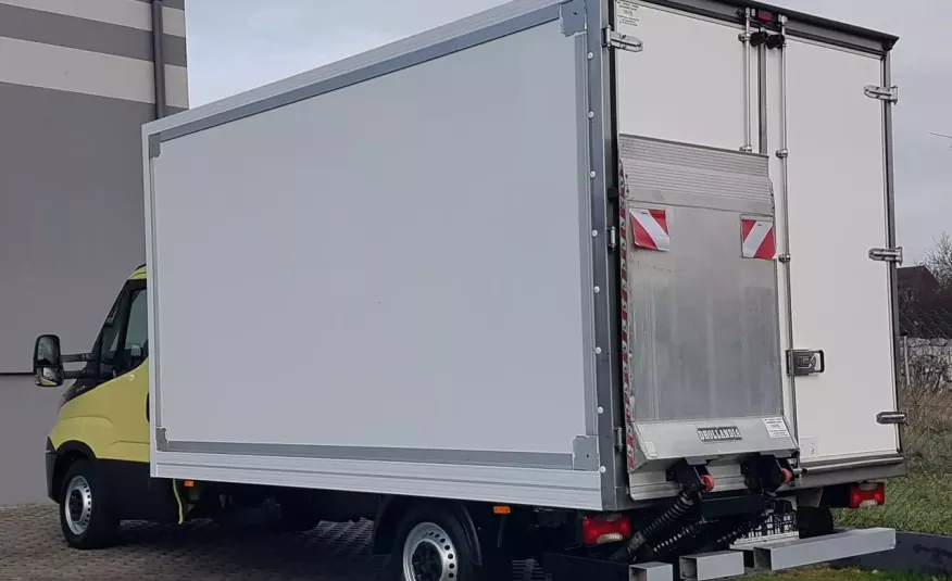 Iveco Daily WINDA KONTENER 8EP 4.14x2.21x2.20 KLIMA KRAJOWY DMC 3500 KG zdjęcie 3