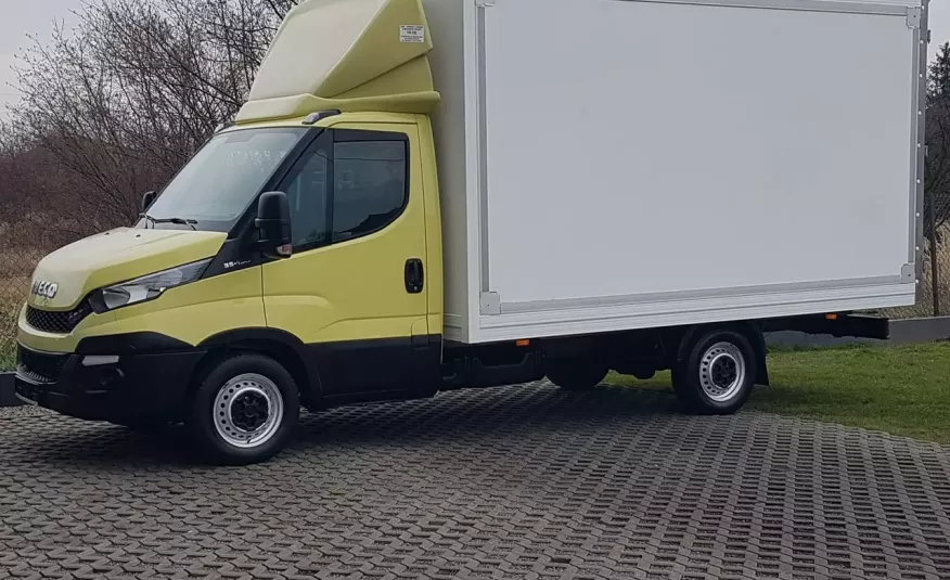 Iveco Daily KONTENER 8EP 4.13x2.21x2.20 KLIMA KRAJOWY 35S13 MANUAL DMC 3500 KG zdjęcie 1
