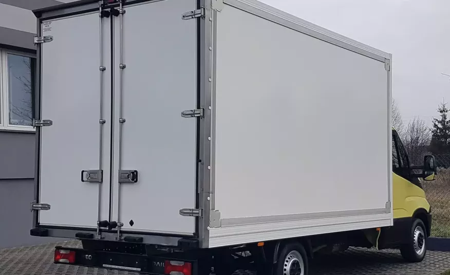Iveco Daily KONTENER 8EP 4.13x2.21x2.20 KLIMA KRAJOWY 35S13 MANUAL DMC 3500 KG zdjęcie 4