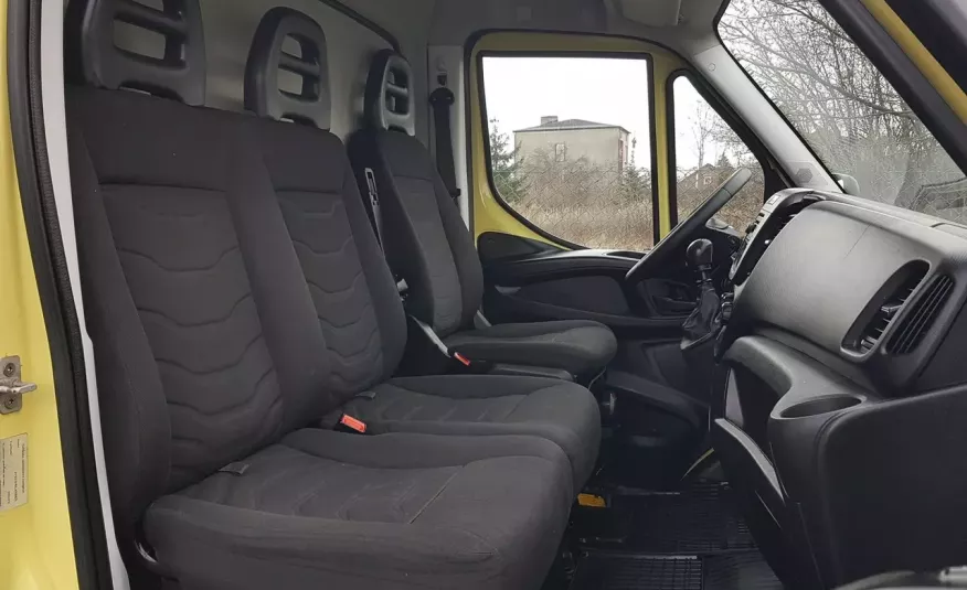 Iveco Daily KONTENER 8EP 4.13x2.21x2.20 KLIMA KRAJOWY 35S13 MANUAL DMC 3500 KG zdjęcie 7