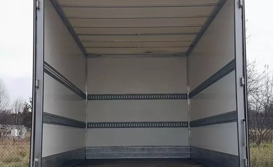 Iveco Daily KONTENER 8EP 4.13x2.21x2.20 KLIMA KRAJOWY 35S13 MANUAL DMC 3500 KG zdjęcie 16