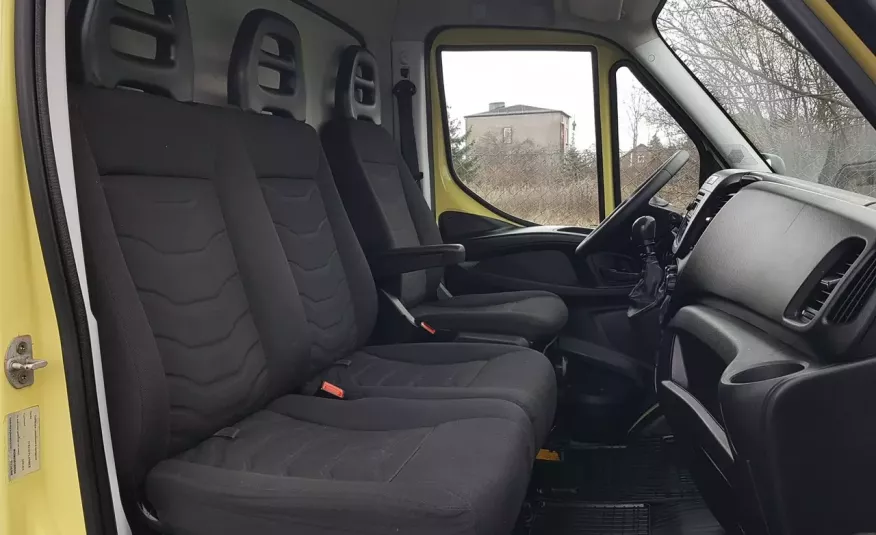 Iveco Daily KONTENER 8EP 4.13x2.21x2.20 KLIMA KRAJOWY 35S13 MANUAL DMC 3500 KG zdjęcie 22
