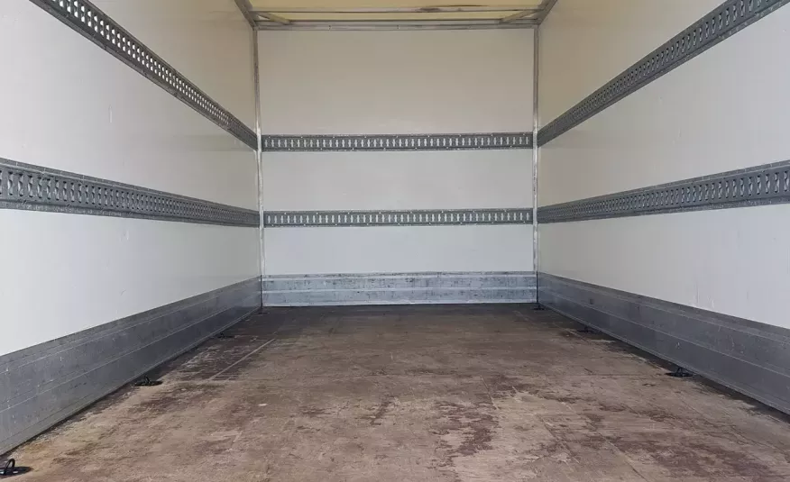 Iveco Daily KONTENER 8EP 4.13x2.21x2.20 KLIMA KRAJOWY 35S13 MANUAL DMC 3500 KG zdjęcie 26