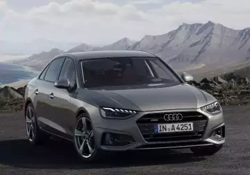 Audi AUDI A4 40 TFSI mHEV Quattro S Line S tronic