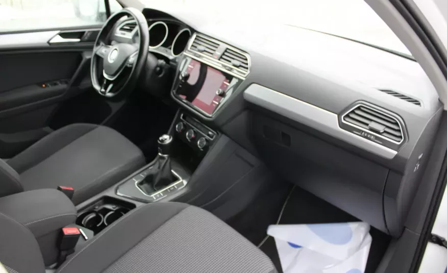 Volkswagen Tiguan F-Vat, SalonPL, Klimatronik, Czujnki Parkowania, I-właściciel, NAVI, ALU zdjęcie 4