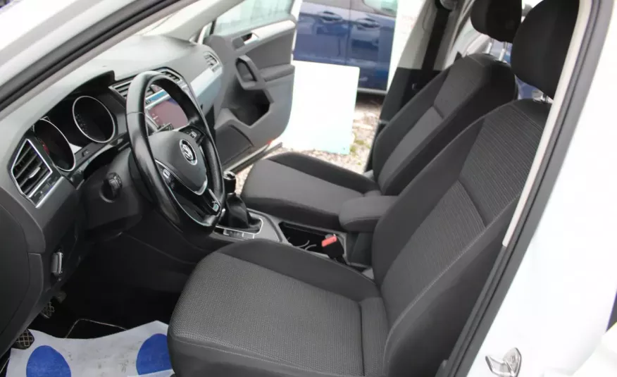 Volkswagen Tiguan F-Vat, SalonPL, Klimatronik, Czujnki Parkowania, I-właściciel, NAVI, ALU zdjęcie 7