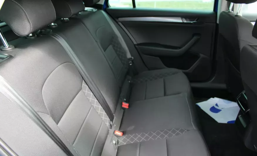 Skoda Superb F-Vat, Salon PL, I-właścicel, Gwarancja, Kamera Cofania, NAVI, Grzane fotele zdjęcie 5