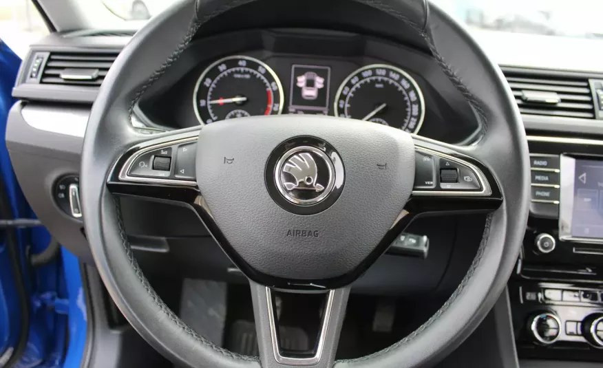 Skoda Superb F-Vat, Salon PL, I-właścicel, Gwarancja, Kamera Cofania, NAVI, Grzane fotele zdjęcie 9