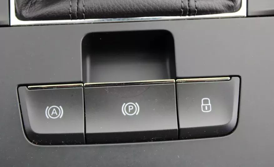 Skoda Superb F-Vat, Salon PL, I-właścicel, Gwarancja, Kamera Cofania, NAVI, Grzane fotele zdjęcie 15