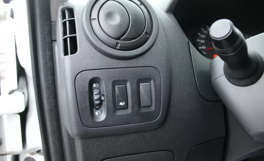 Renault Master F-Vat, Sal.PL, Skrzynia, L4, Długość 4.4m, Funkcja Spania, I-właś, Webasto zdjęcie 9
