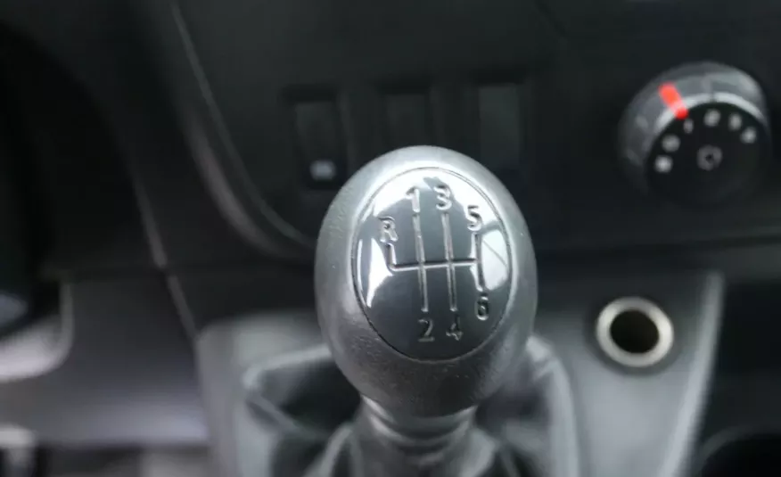 Renault Master F-Vat, Sal.PL, Skrzynia, L4, Długość 4.4m, Funkcja Spania, I-właś, Webasto zdjęcie 15
