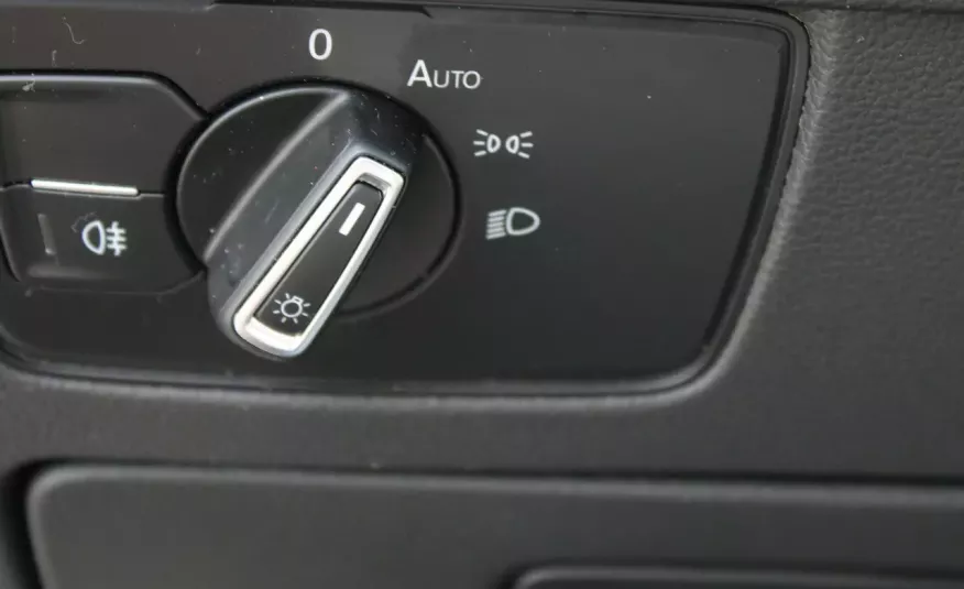 Volkswagen Passat F-Vat.2020, niski-przebieg, salon-pl, I-właściciel, gwarancja, automat, ALU zdjęcie 10