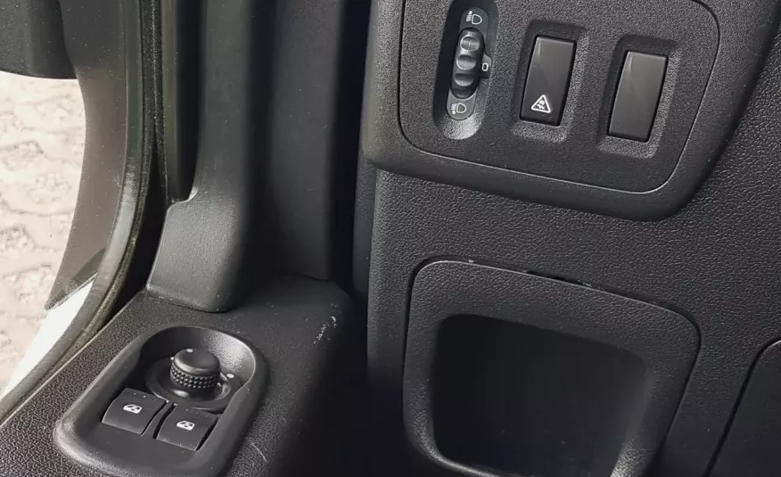 Renault Master WYWROTKA KIPER BLIŹNIAKI 3-OSOBY DMC 3500 KG zdjęcie 26