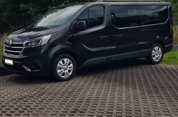 Renault Trafic 8 OSÓB 2xDRZWI BOCZNE PRZESUWNE DŁUGI BOGATE WYPOSAŻENIE