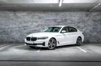 BMW 520 d xDrive 190KM , Sportline, VAT 23 , Salon PL , kamera , 