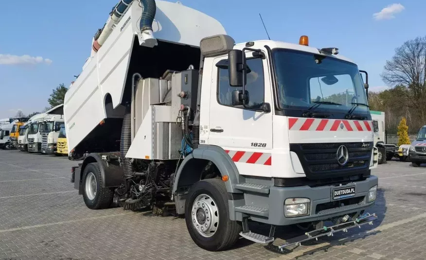 Mercedes AXOR 1828 Zamiatarka Uliczna Haller Universal Dwustronna zdjęcie 