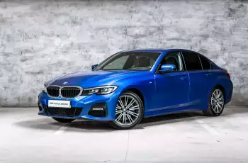 BMW 330 i M-Pakiet M-Sport/Układ hamulcowy-M/Sportowe Fotele