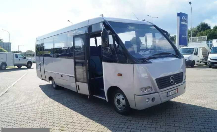 Mercedes Mediano Vario, Cibro, 814D , 33 Miejsca, Szeroko Kadłubowy, Tarczki zdjęcie 