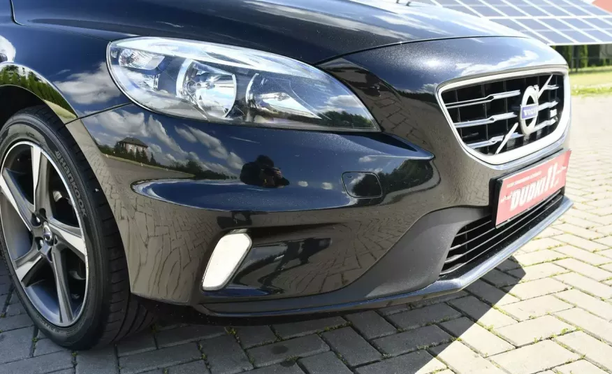 Volvo V40 1.6HDI R-Design, Serwis, Navi, Tempomat, Alu, .GWARANCJA zdjęcie 2