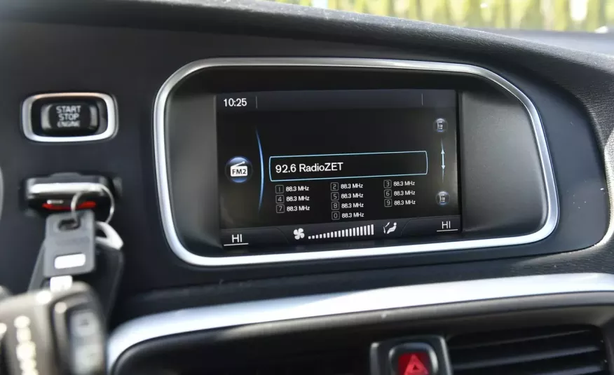 Volvo V40 1.6HDI R-Design, Serwis, Navi, Tempomat, Alu, .GWARANCJA zdjęcie 12