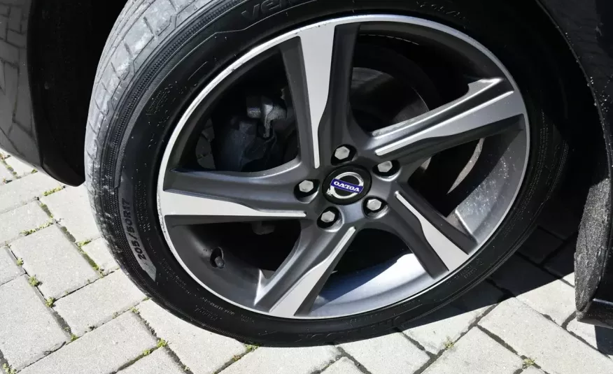 Volvo V40 1.6HDI R-Design, Serwis, Navi, Tempomat, Alu, .GWARANCJA zdjęcie 15