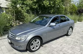 Mercedes C 180 Bardzo zadbana - 100% oryginalny przebieg - BEZWYPADKOWA