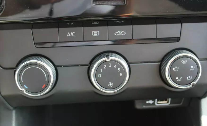 Skoda Octavia F-Vat, Salon Polska, Gwarancja, I-właściciel, NISKI-przebieg zdjęcie 22
