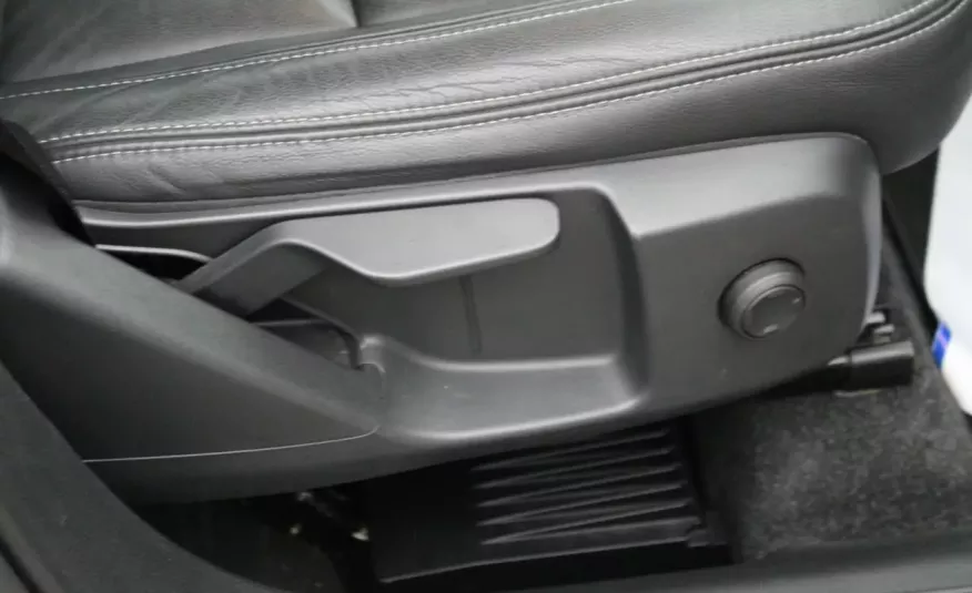 Volvo XC 40 F-Vat, Salon PL, Gwrancja, Alu, Skóra, I-właś, Automat, MOMENTUM.4X4, T5.248KM zdjęcie 5
