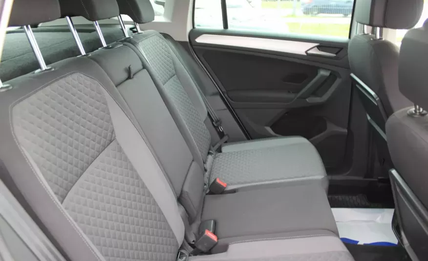 Volkswagen Tiguan F-Vat, SalonPL, Czujnki Parkowania, I-właściciel, NAVI.4X4, zdjęcie 5