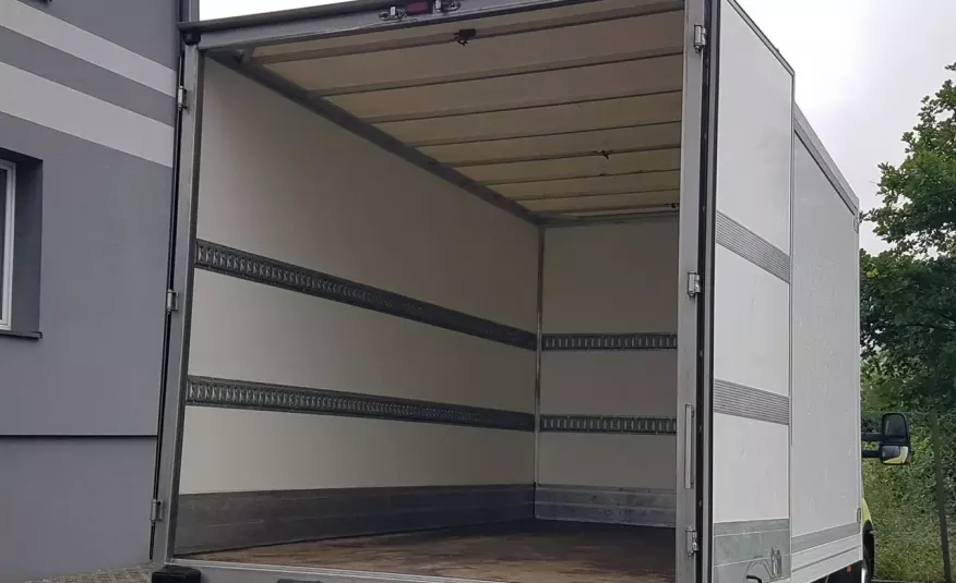 Iveco 8163 KONTENER 8EP 4.14x2.22x2.20 KLIMA MANUAL KRAJOWY DMC 3500 KG 35S12 zdjęcie 17