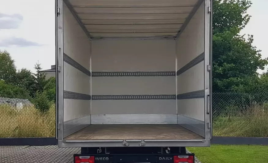 Iveco Daily 35S13 KONTENER 8EP 4.14x2.21x2.20 KLIMA KRAJOWY MANUAL 35S13 zdjęcie 5