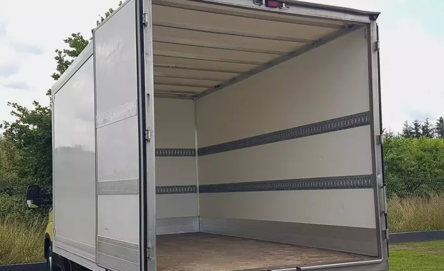 Iveco Daily 35S13 KONTENER 8EP 4.14x2.21x2.20 KLIMA KRAJOWY MANUAL 35S13 zdjęcie 18