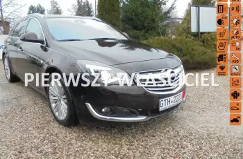 Opel Insignia Piękny kolor , zobacz wyposażenie , bezwypadkowa , serwis, foto 40 szt