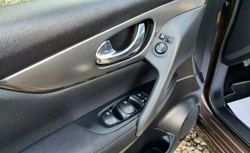 Nissan Qashqai 1.2 DIG -T N-CONNECTA , Panorama dach, Kamera 360 Navi, Salon PL, ASO zdjęcie 14