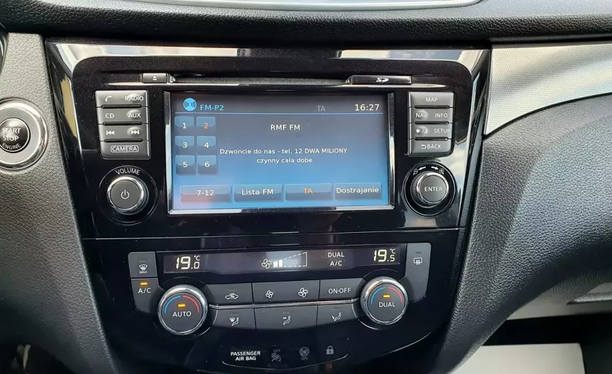Nissan Qashqai 1.2 DIG -T N-CONNECTA , Panorama dach, Kamera 360 Navi, Salon PL, ASO zdjęcie 17