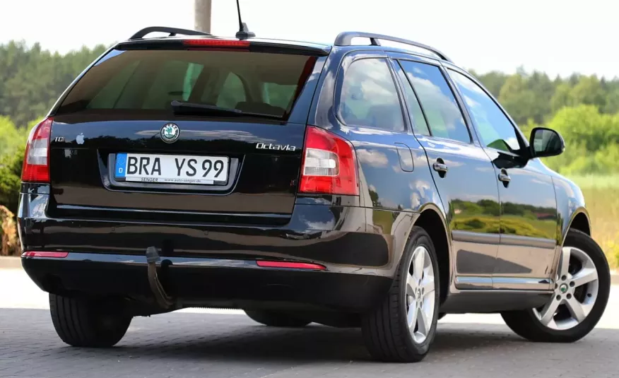 Skoda Octavia 140KM CR Navi Manetki Tempomat Podgrzewane Fotele Niemcy zdjęcie 2