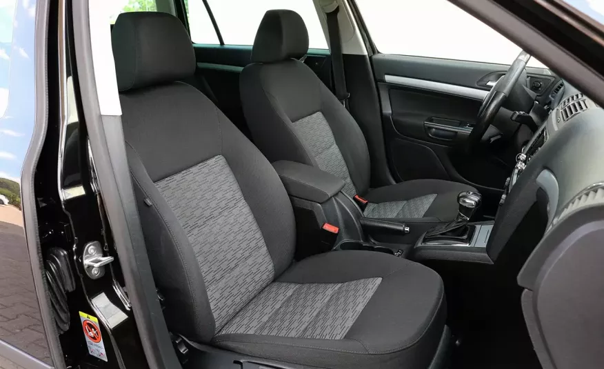 Skoda Octavia 140KM CR Navi Manetki Tempomat Podgrzewane Fotele Niemcy zdjęcie 3
