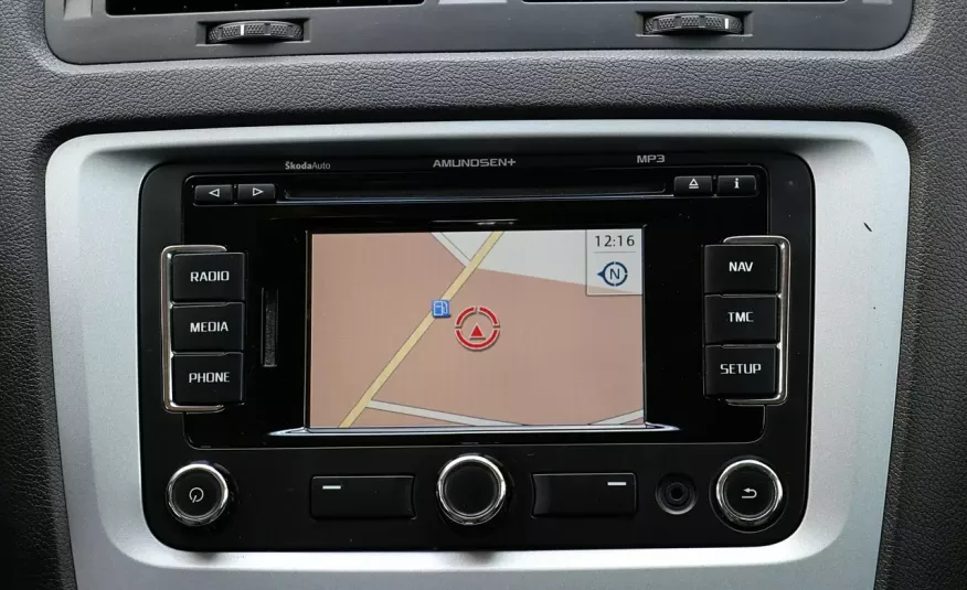 Skoda Octavia 140KM CR Navi Manetki Tempomat Podgrzewane Fotele Niemcy zdjęcie 5