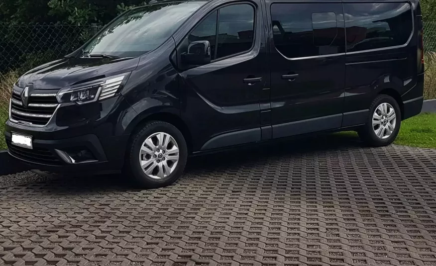 Renault Trafic 8 OSÓB 2xDRZWI BOCZNE PRZESUWNE DŁUGI BOGATE WYPOSAŻENIE zdjęcie 