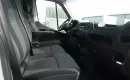 samochód dostawczy Renault zdjęcie 4