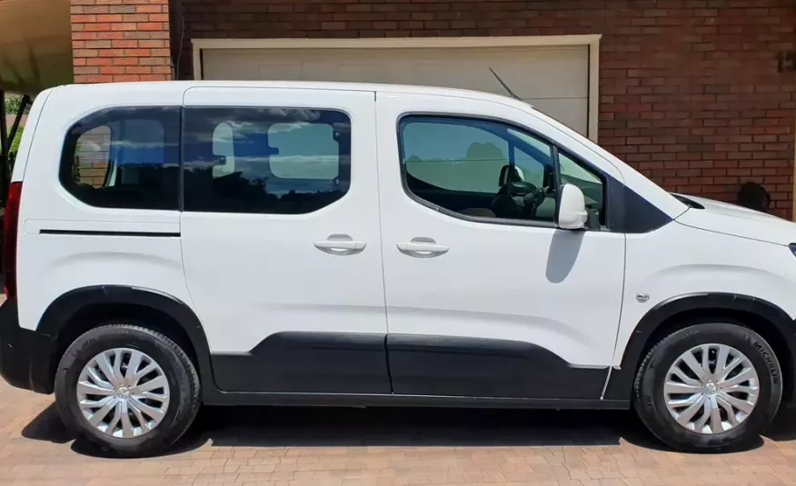 Peugeot RIFTER 1.5 BHDI 102 KM, SALON PL, I WŁ, Bezwypadkowy, F.vat23%, Gwarancja, Leasing zdjęcie 20